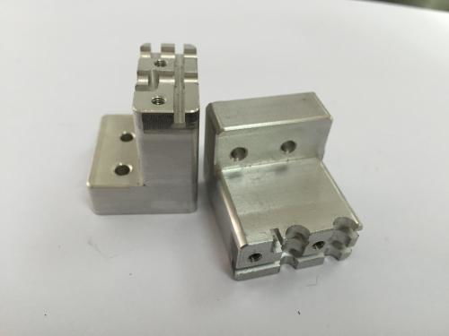 佛山市通讯设施精密五金零件今日市场报价分析